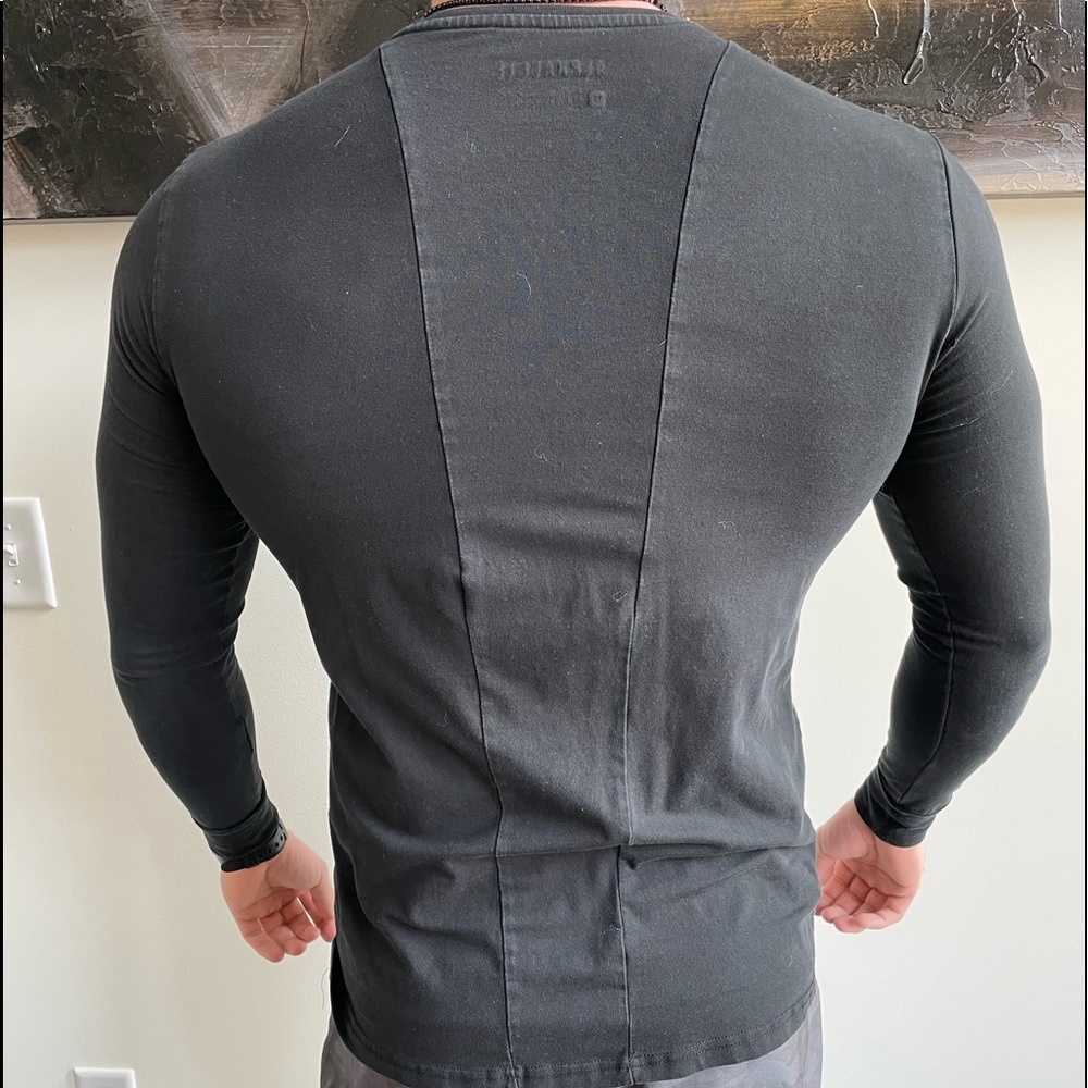 Alphalete long sleeve - Picture 2 of 3